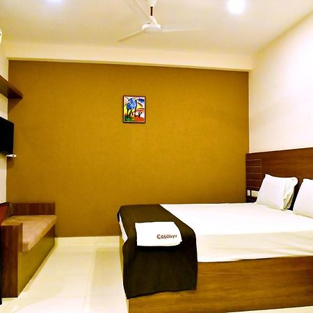 Hotel Chanakya Palakkad Bagian luar foto